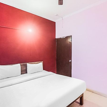 Hotel O Avni Residency Гургаон Экстерьер фото